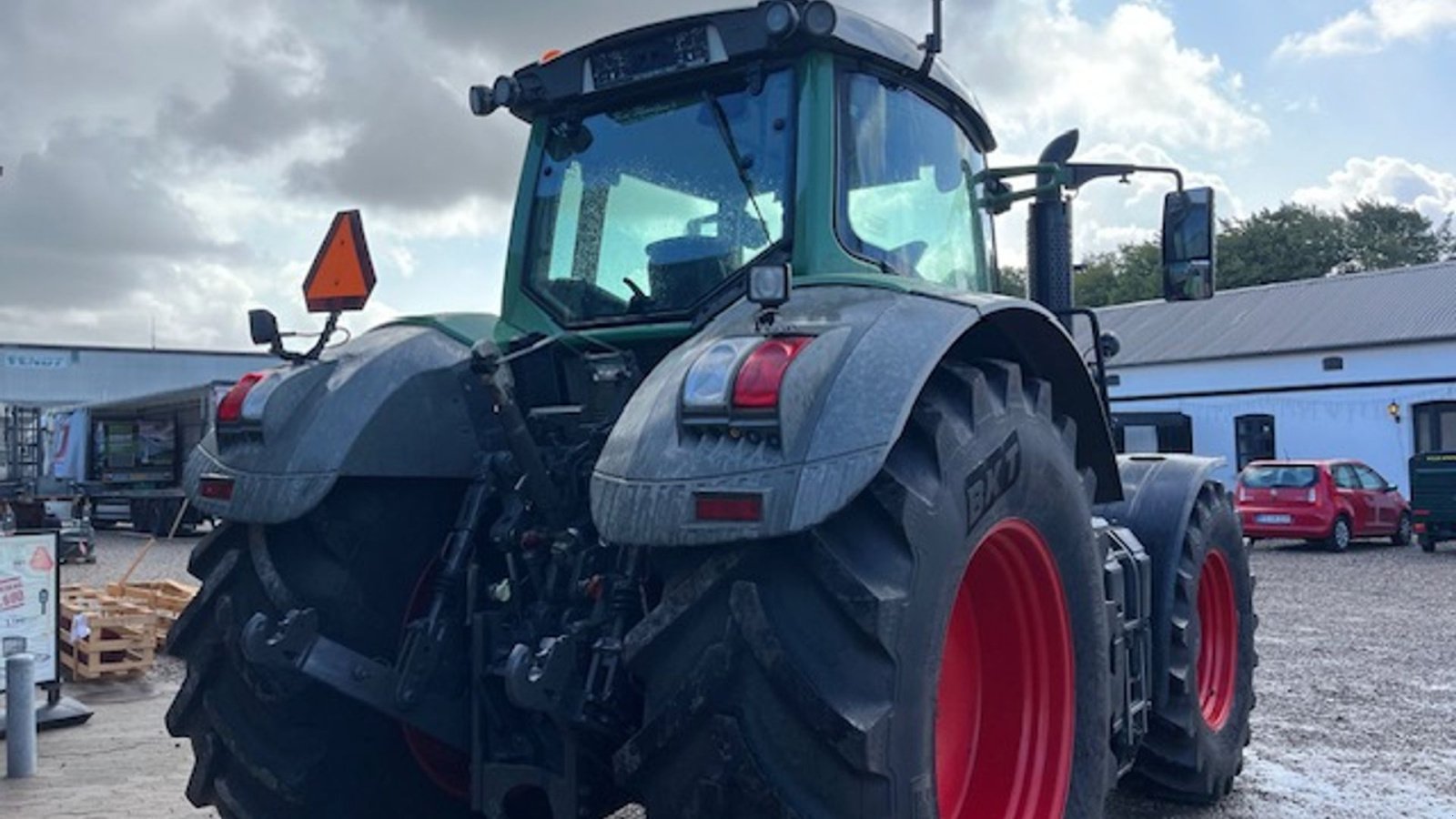Traktor of the type Fendt 933 Vario SCR Profi Plus  Vendeudstyr, Gebrauchtmaschine in Rødekro (Picture 7)