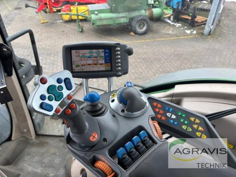 Traktor van het type Fendt 933 VARIO, Gebrauchtmaschine in Schneverdingen (Foto 12)