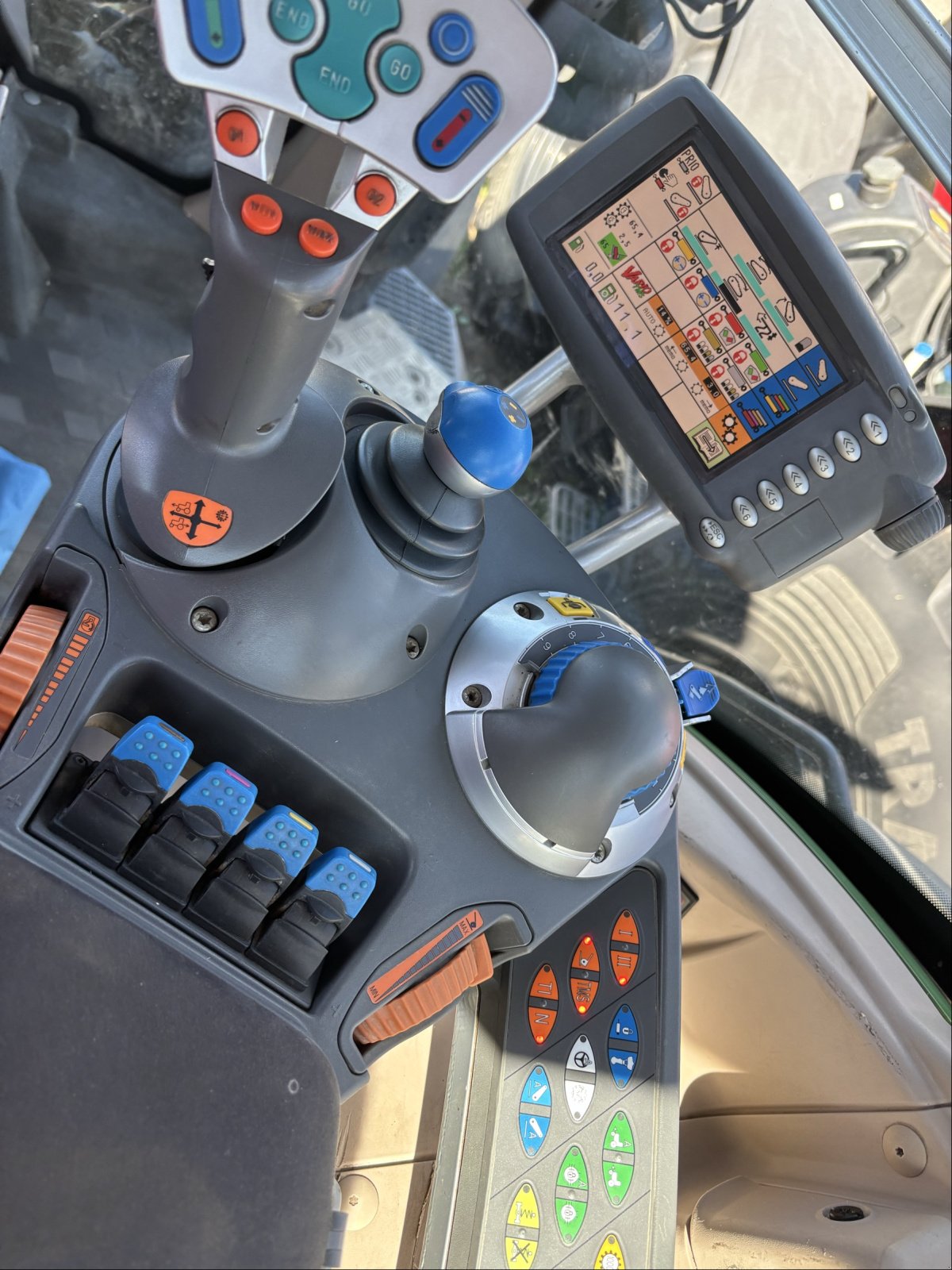 Traktor des Typs Fendt 936 mit RüFA, Gebrauchtmaschine in Voitze (Bild 4)