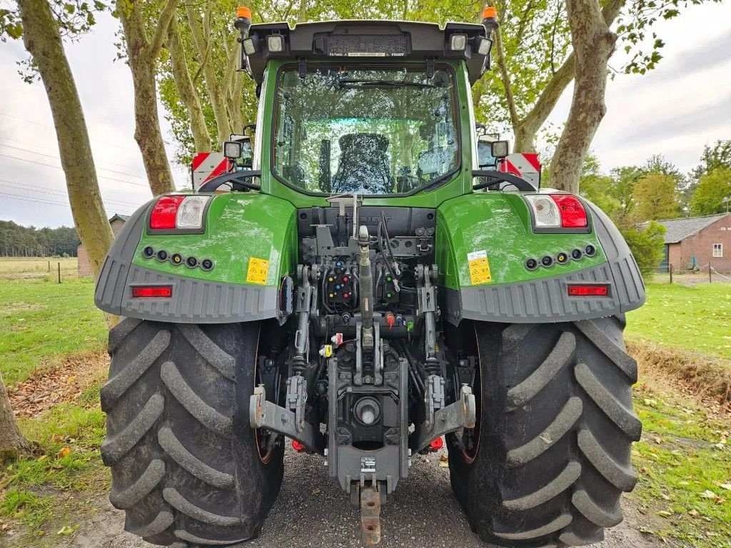 Traktor van het type Fendt 936 Vario Gen7 Profi Plus sett. 2 ( 930 933 939 942 ) FZW, Gebrauchtmaschine in Bergen op Zoom (Foto 8)