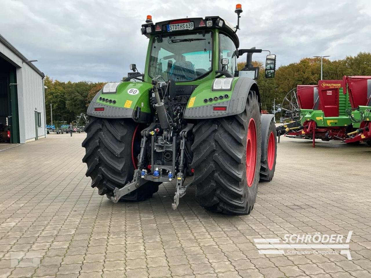 Traktor of the type Fendt 936 VARIO GEN7 PROFI PLUS, Neumaschine in Hemmoor (Picture 9)