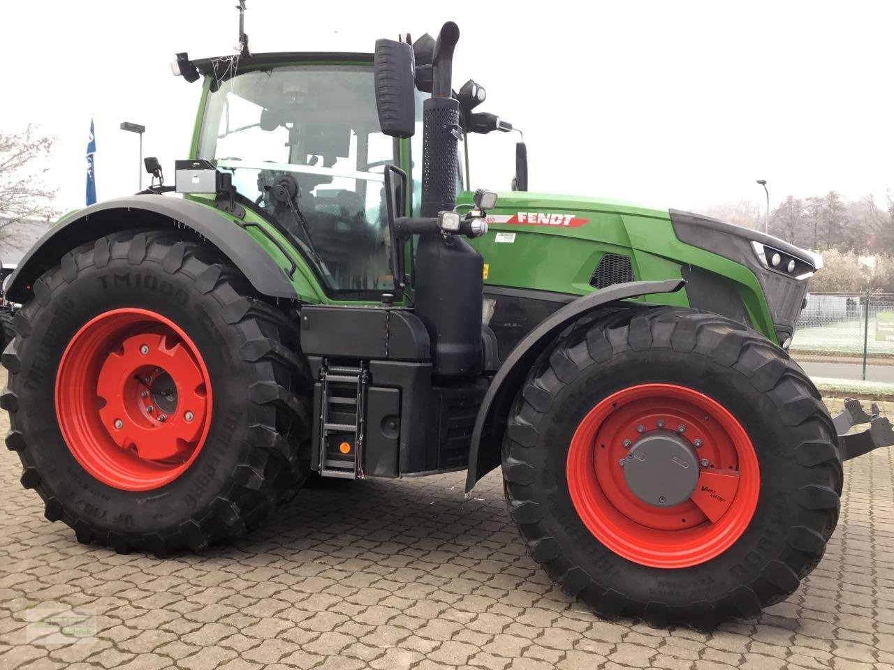 Traktor des Typs Fendt 936 Vario Gen7, Gebrauchtmaschine in Hess.Oldendorf (Bild 3)