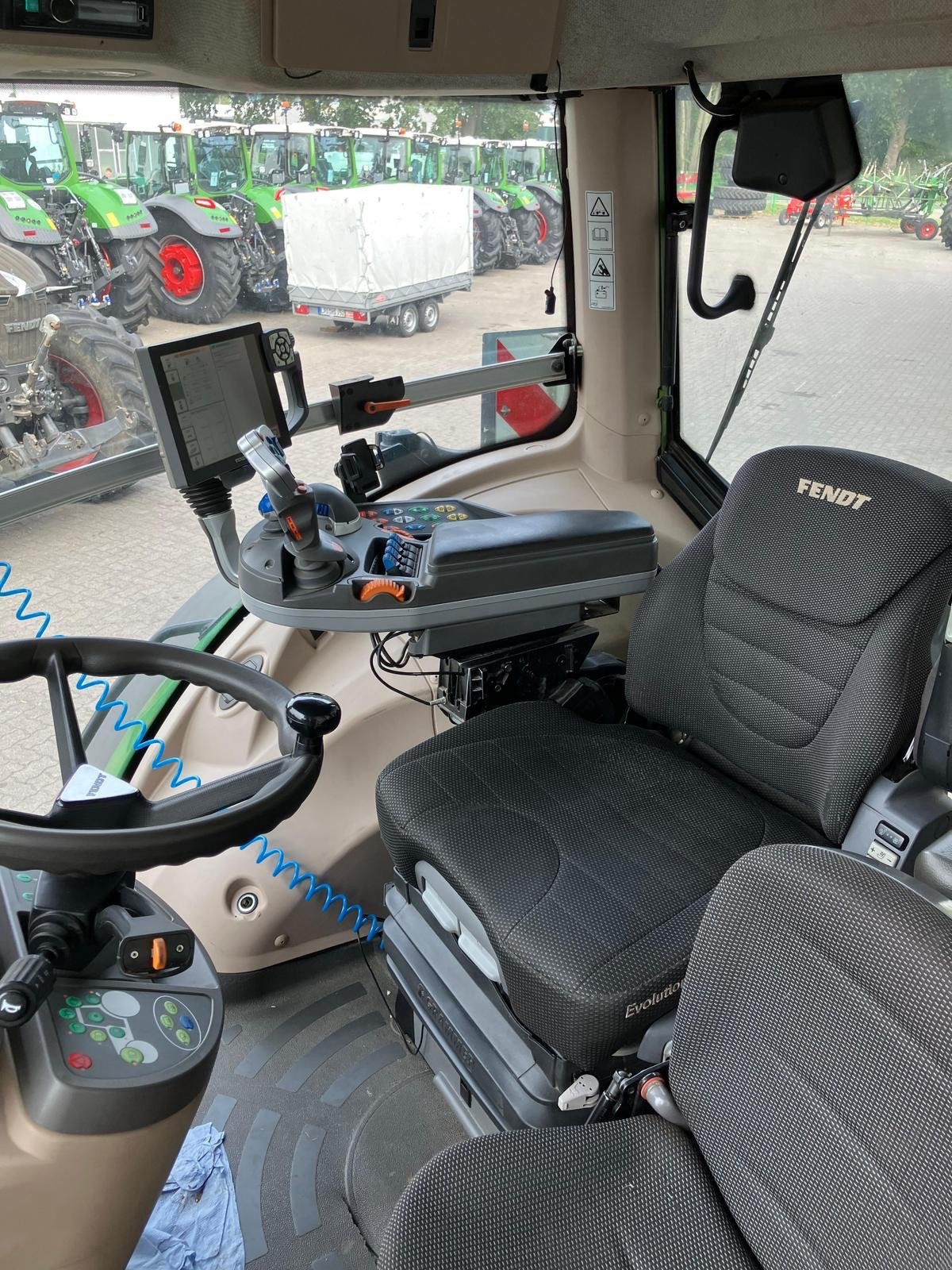 Traktor des Typs Fendt 936 Vario Motor NEU, Gebrauchtmaschine in Bad Oldesloe (Bild 10)