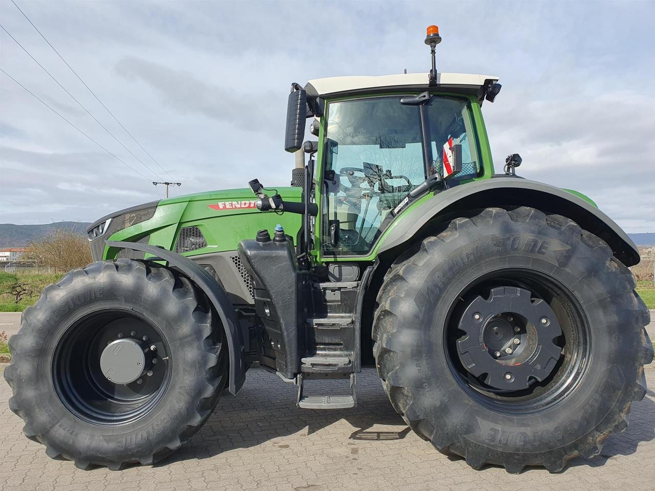 Traktor Türe ait Fendt 936 Vario, Gebrauchtmaschine içinde Niederkirchen (resim 8)