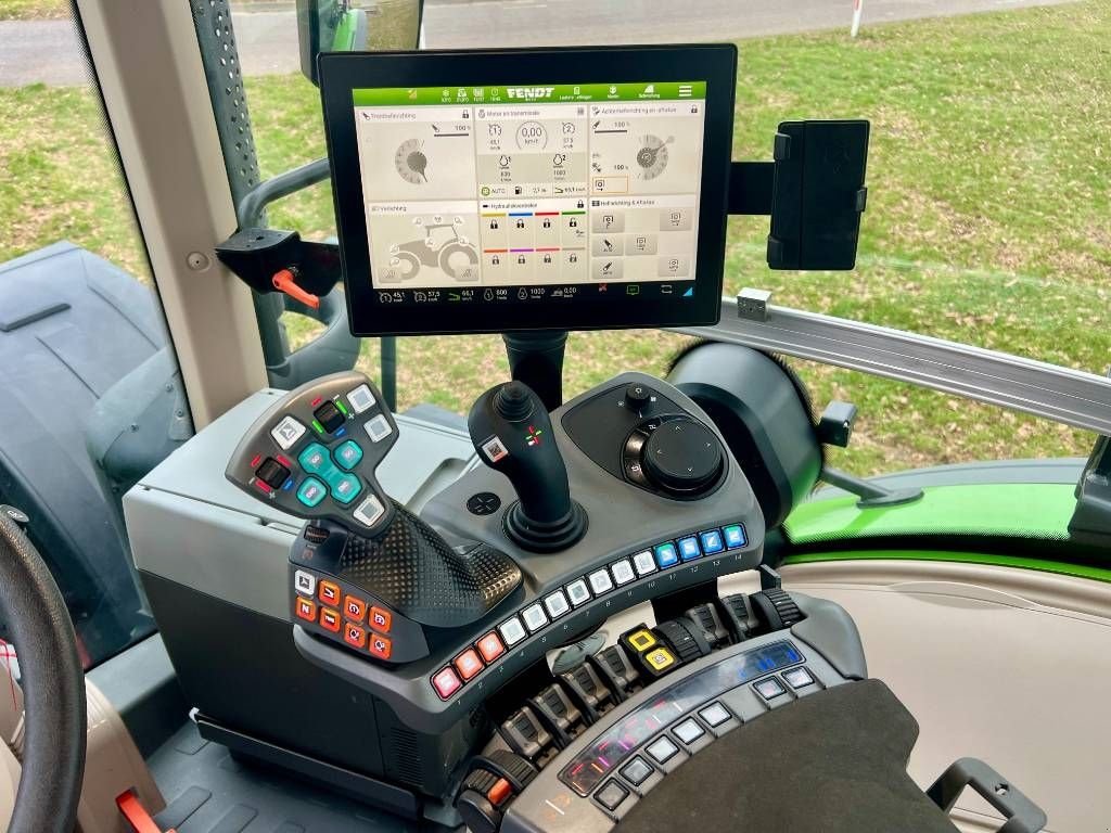 Traktor tip Fendt 939 Gen7 Profi+, Gebrauchtmaschine in Nijkerkerveen (Poză 9)
