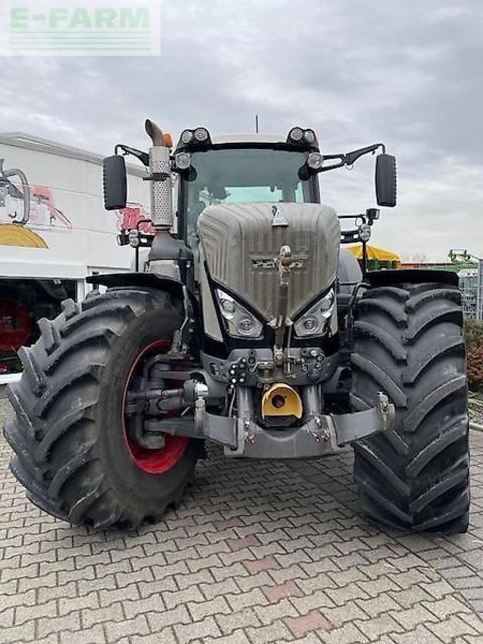 Traktor типа Fendt 939 s4 profi plus, trimble rtk, zentralschmierung, vario grip ProfiPlus, Gebrauchtmaschine в Groß-Zimmern (Фотография 3)