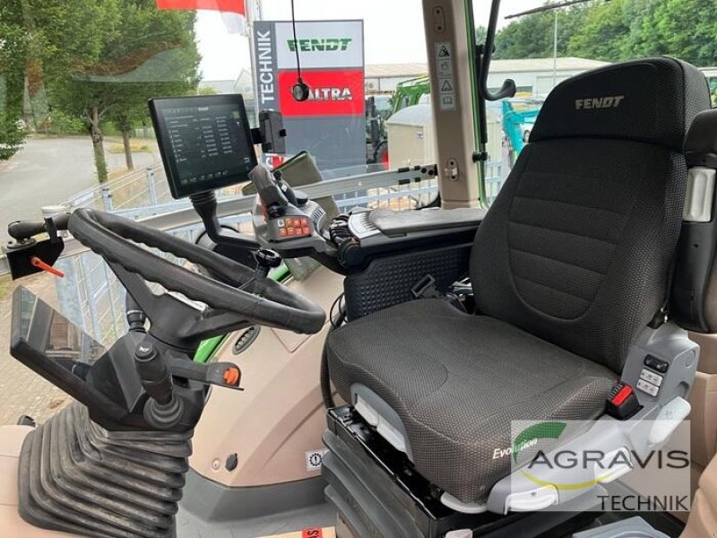 Traktor от тип Fendt 939 VARIO GEN-7, Gebrauchtmaschine в Meschede-Remblinghausen (Снимка 13)