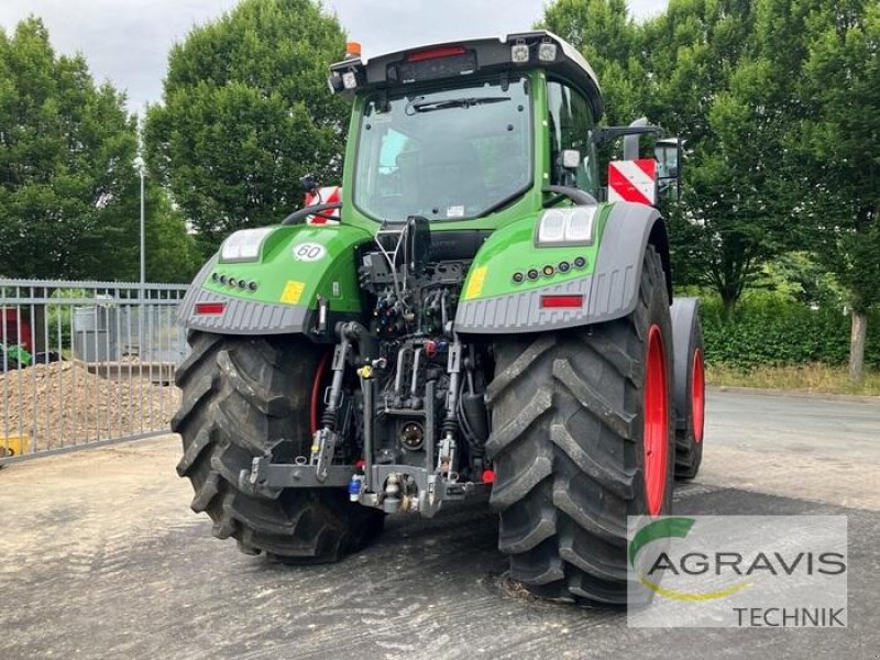 Traktor от тип Fendt 939 VARIO GEN-7, Gebrauchtmaschine в Meschede-Remblinghausen (Снимка 10)
