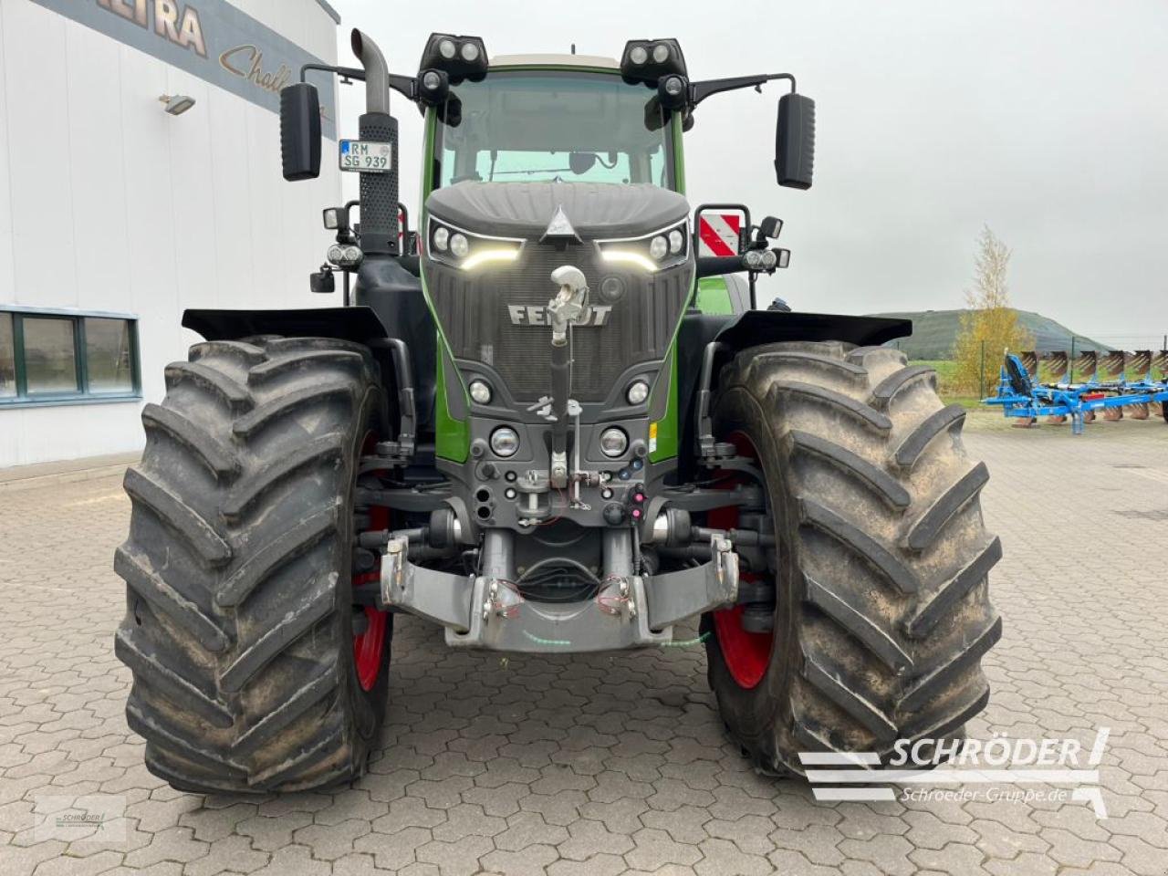 Traktor of the type Fendt 939 VARIO GEN7 PROFI PLUS, Gebrauchtmaschine in Penzlin (Picture 10)