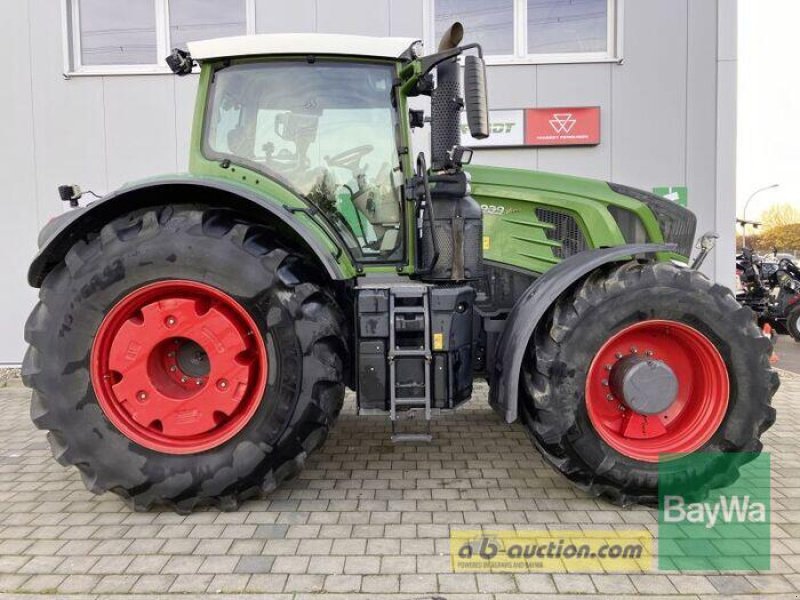 Traktor des Typs Fendt 939 VARIO S4 PROFI PLUS, Gebrauchtmaschine in Großweitzschen (Bild 2)