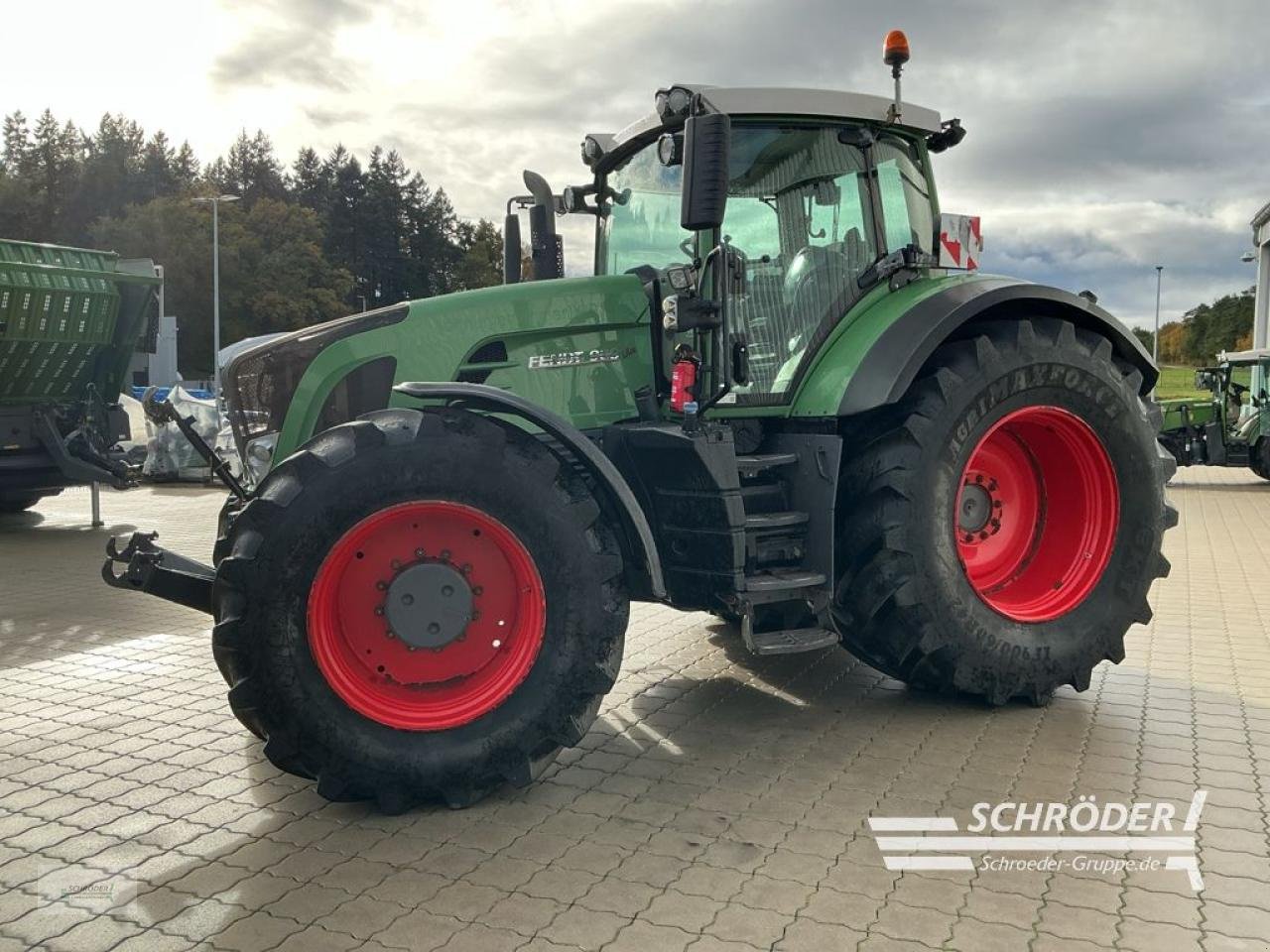 Traktor типа Fendt 939 VARIO SCR PROFI PLUS, Gebrauchtmaschine в Hemmoor (Фотография 9)