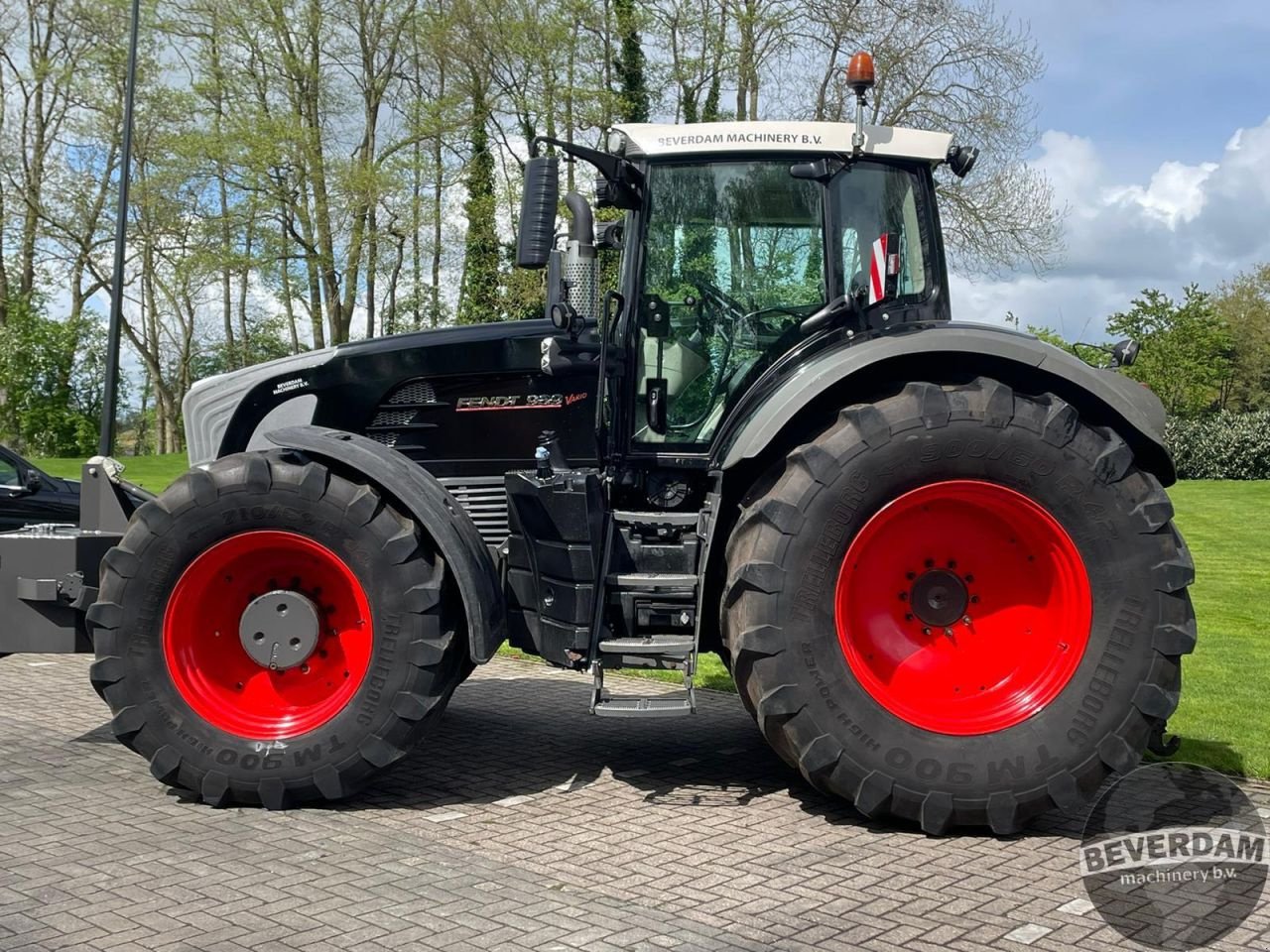 Traktor des Typs Fendt 939 Vario, Gebrauchtmaschine in Vriezenveen (Bild 5)