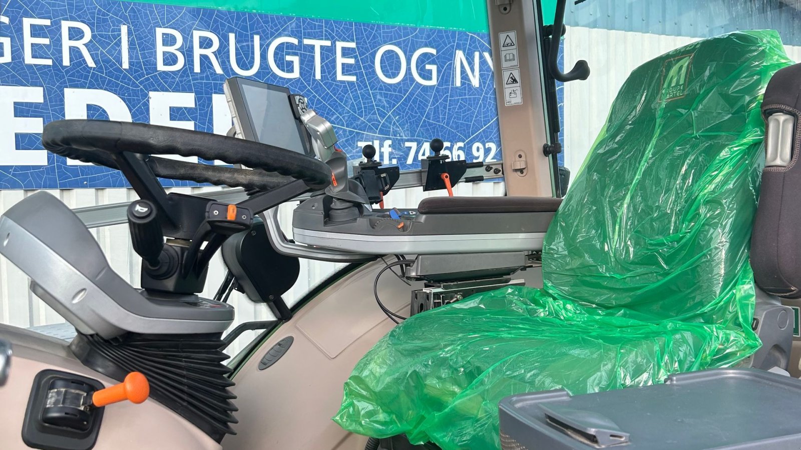 Traktor of the type Fendt 942 Gen6 Profi Plus VarioGrip, Gebrauchtmaschine in Rødekro (Picture 11)