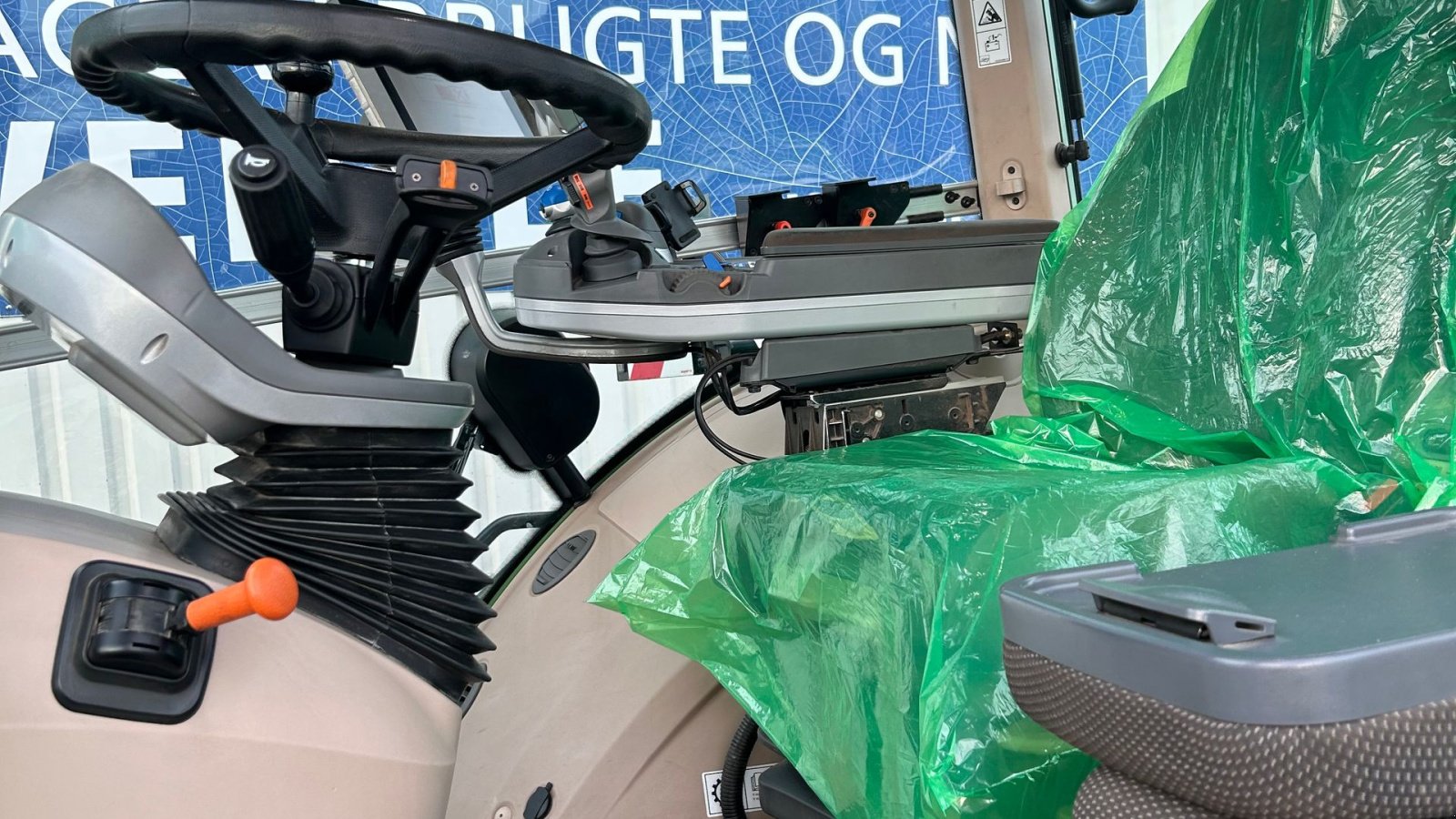 Traktor of the type Fendt 942 Gen6 Profi Plus VarioGrip, Gebrauchtmaschine in Rødekro (Picture 11)