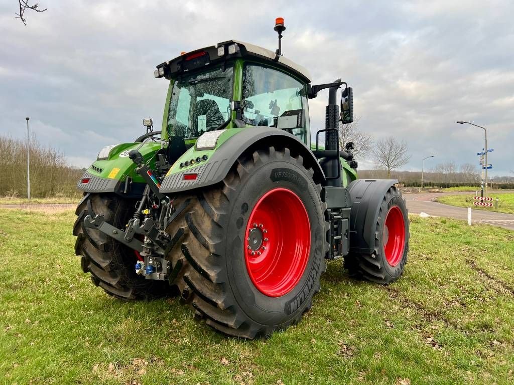 Traktor des Typs Fendt 942 Gen7 Profi+, Neumaschine in Nijkerkerveen (Bild 4)