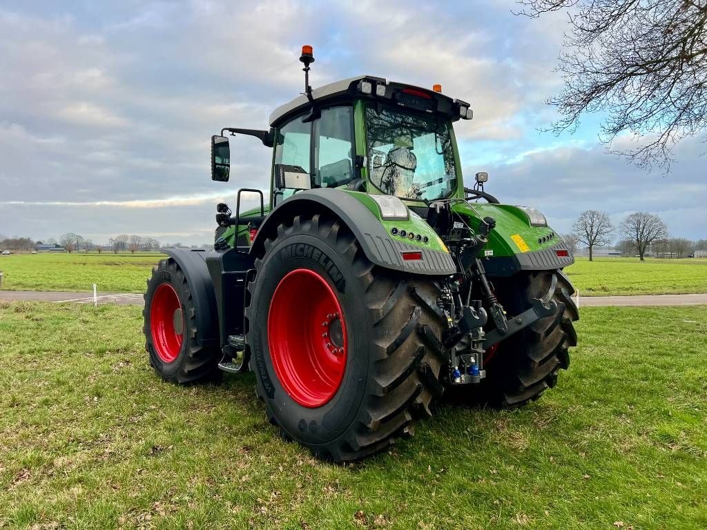 Traktor des Typs Fendt 942 Gen7 Profi+, Neumaschine in Nijkerkerveen (Bild 5)