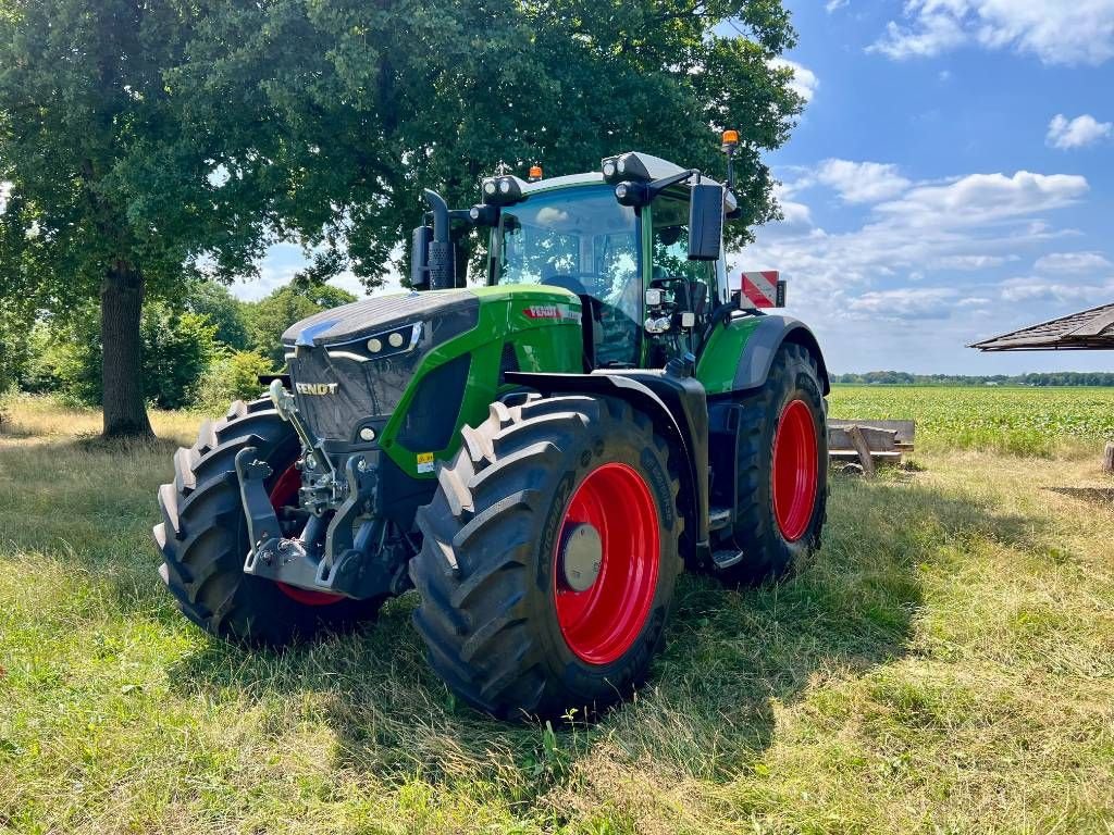 Traktor of the type Fendt 942 Gen7 Profi+ S2, Neumaschine in Nijkerkerveen (Picture 1)