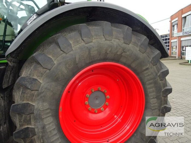 Traktor of the type Fendt 942 VARIO GEN-6 Profi, Gebrauchtmaschine in Uelzen (Picture 7)