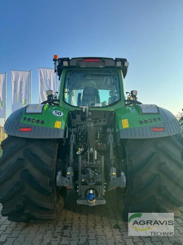 Traktor of the type Fendt 942 VARIO GEN-7 Profi+ Setting 2, Neumaschine in Oschersleben (Picture 4)