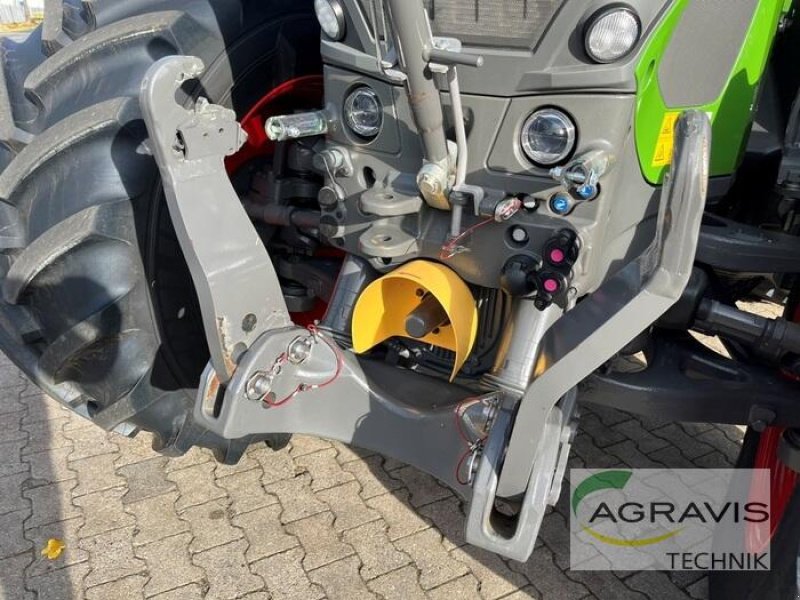 Traktor van het type Fendt 942 VARIO GEN-7 Profi+ Setting 2, Gebrauchtmaschine in Meppen (Foto 12)
