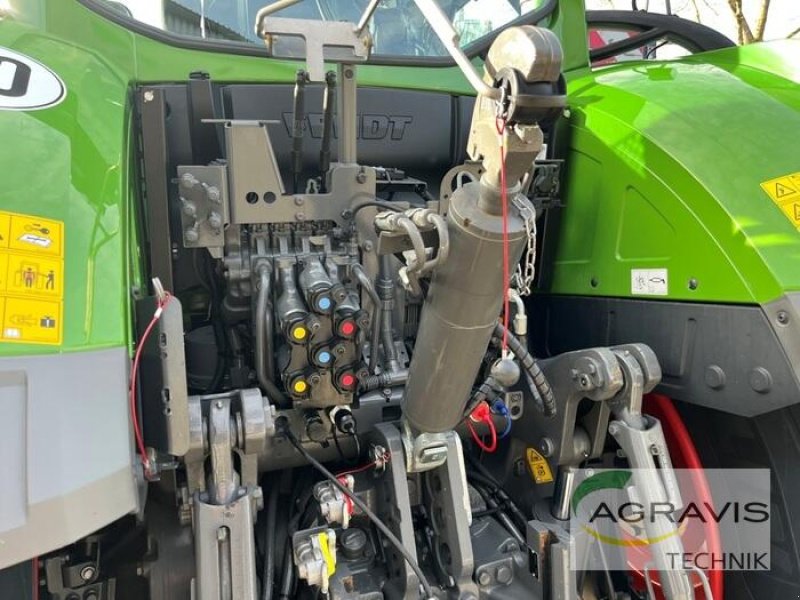 Traktor van het type Fendt 942 VARIO GEN-7 Profi+ Setting 2, Gebrauchtmaschine in Meppen (Foto 9)