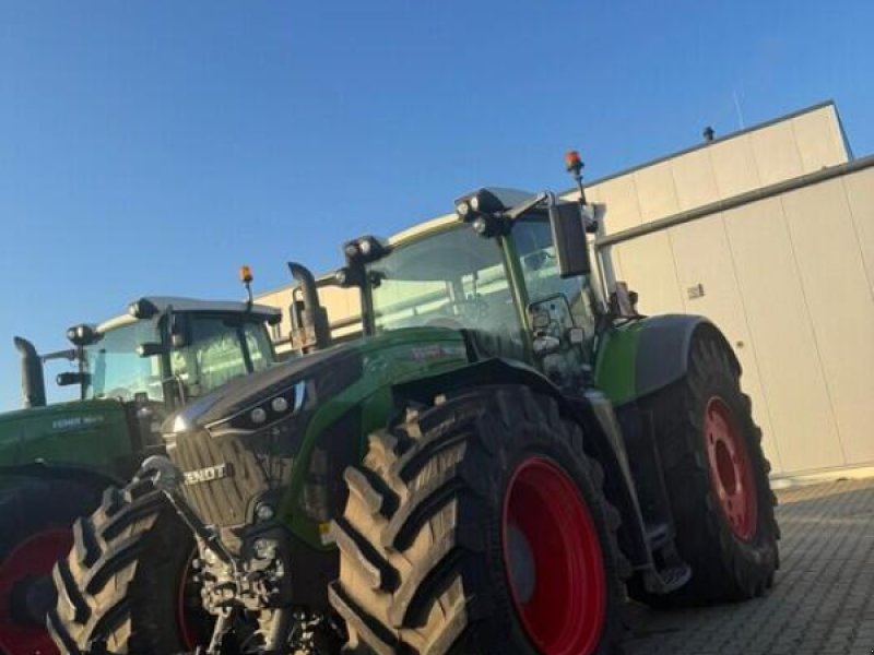 Traktor des Typs Fendt 942 VARIO GEN-7, Neumaschine in Oschersleben (Bild 1)
