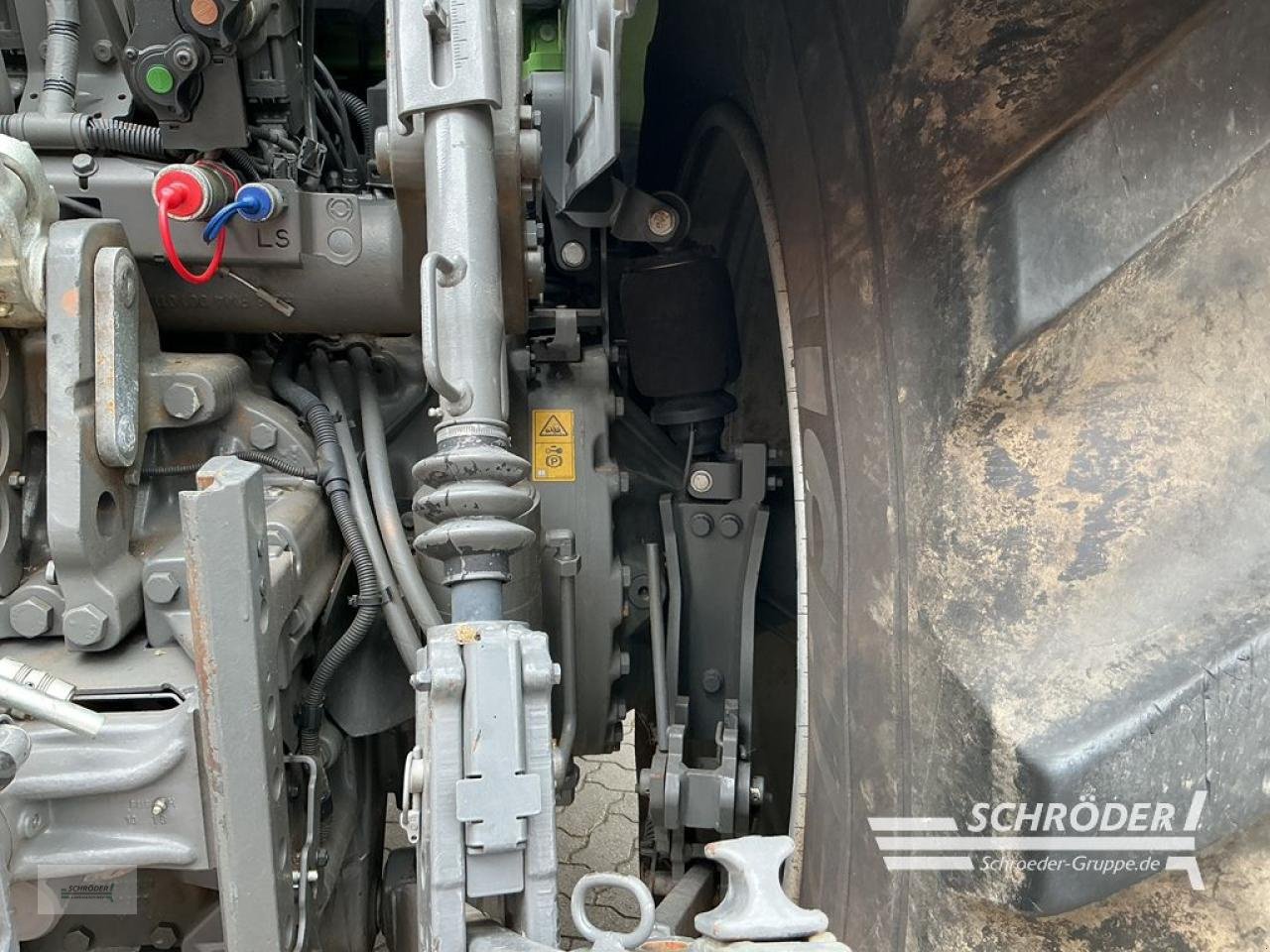 Traktor of the type Fendt 942 VARIO GEN6 PROFI PLUS, Gebrauchtmaschine in Friedland (Picture 13)