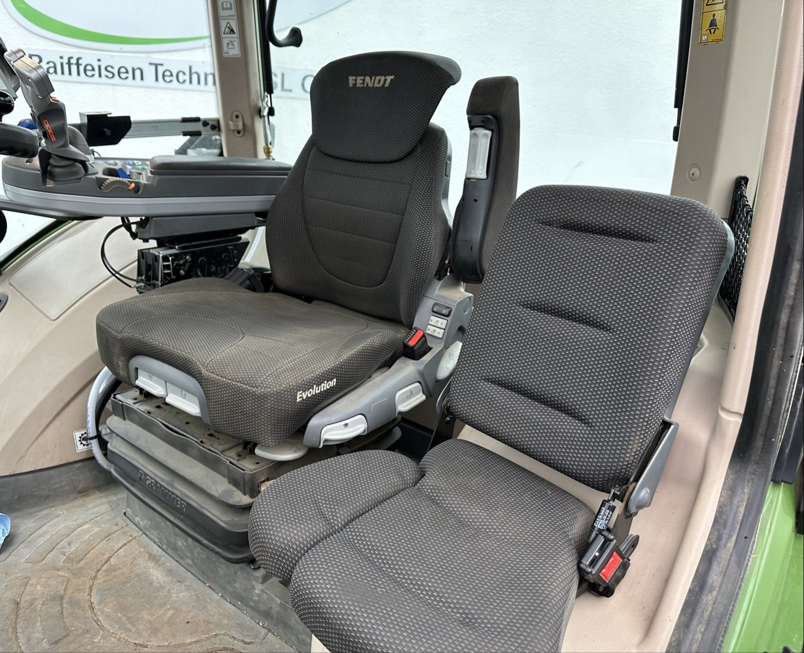 Traktor типа Fendt 942 Vario Gen6 ProfiPlus, Gebrauchtmaschine в Gadebusch (Фотография 10)