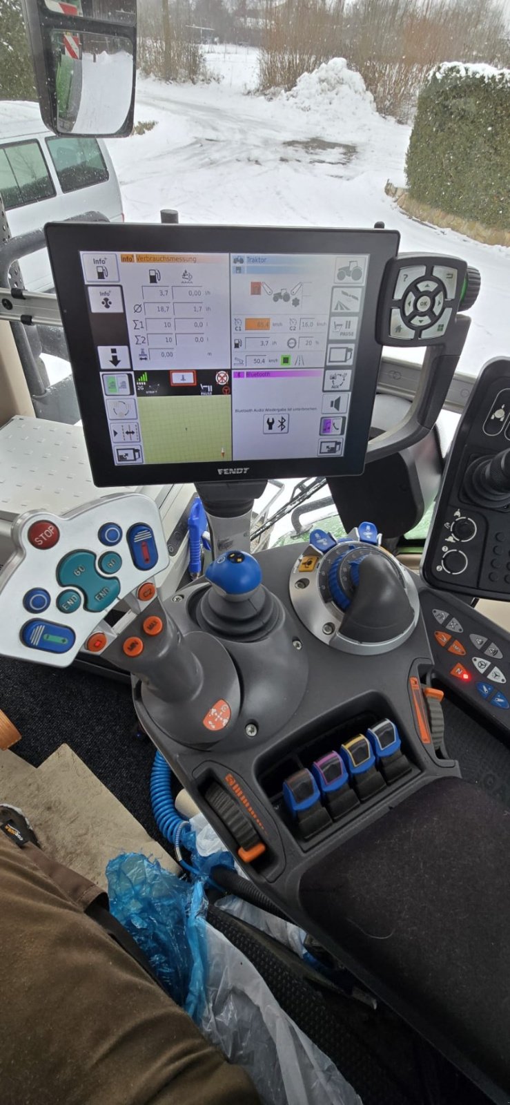 Traktor Türe ait Fendt 942 Vario Gen6 ProfiPlus, Gebrauchtmaschine içinde Bad Oldesloe (resim 10)