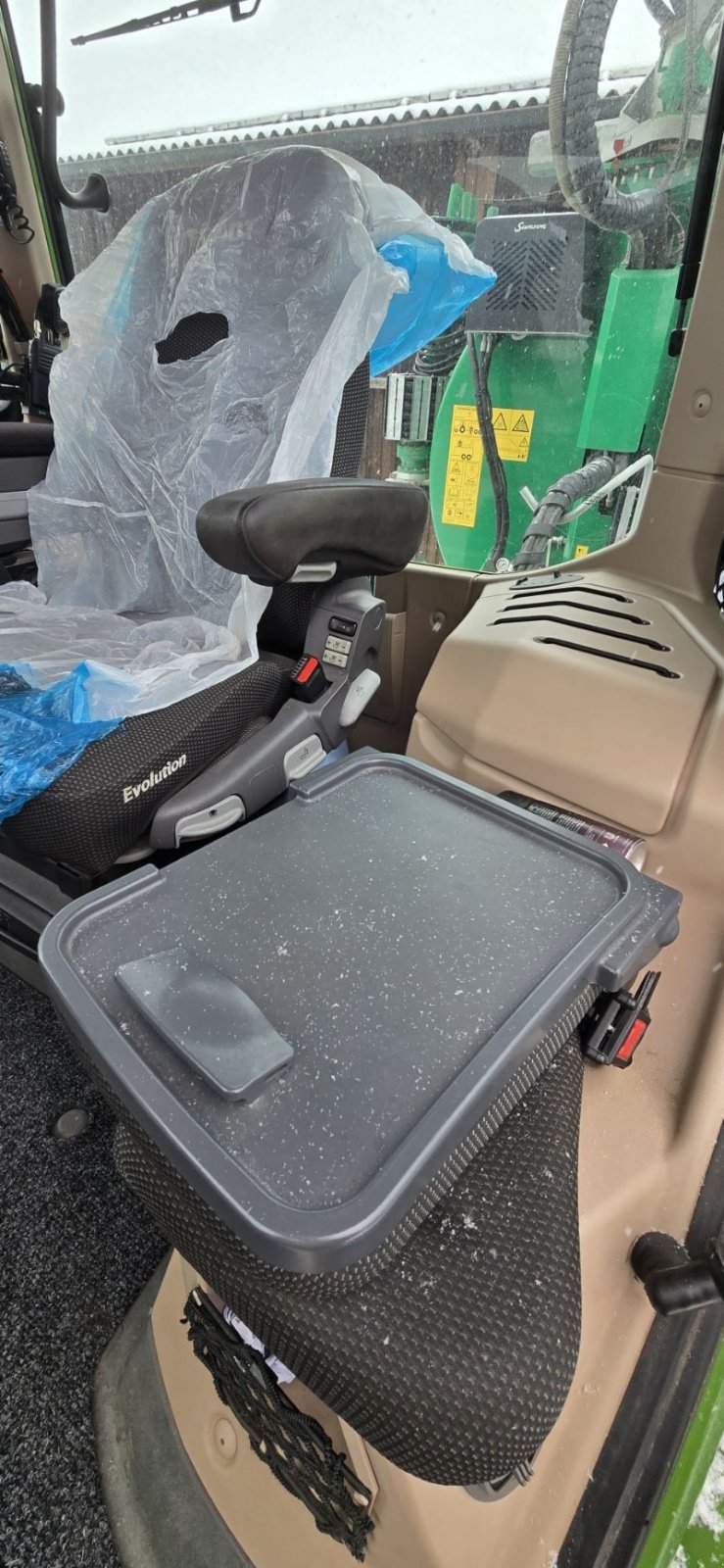 Traktor Türe ait Fendt 942 Vario Gen6 ProfiPlus, Gebrauchtmaschine içinde Bad Oldesloe (resim 7)