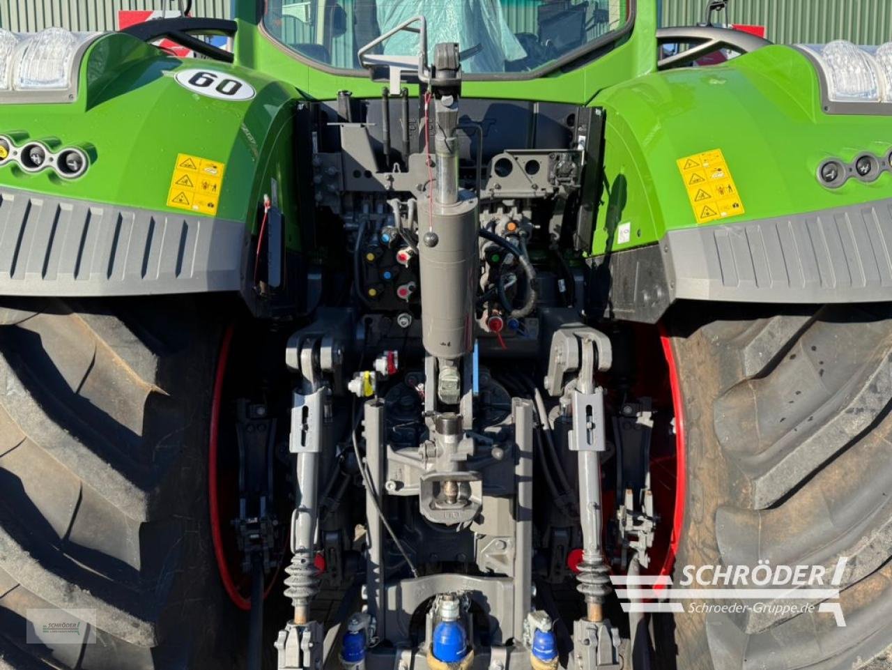 Traktor of the type Fendt 942 VARIO GEN7 PROFI PLUS, Neumaschine in Twistringen (Picture 7)