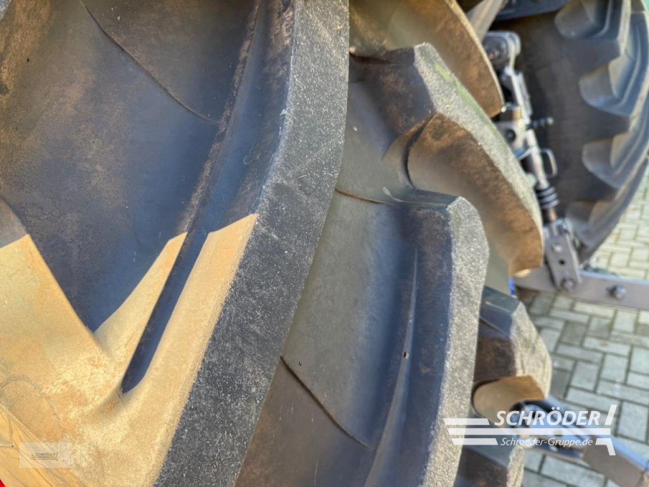 Traktor of the type Fendt 942 VARIO GEN7 PROFI PLUS, Neumaschine in Twistringen (Picture 15)