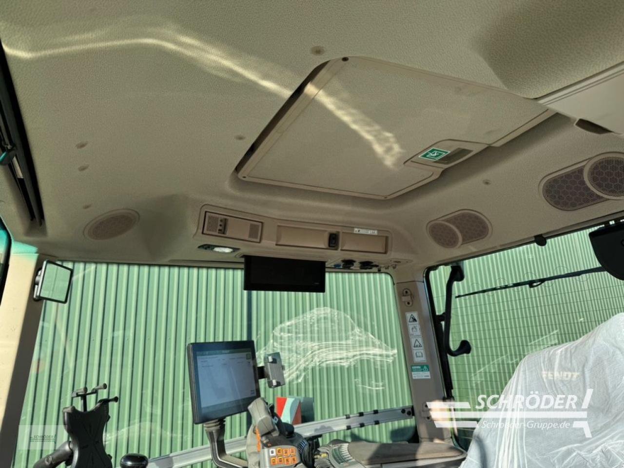 Traktor of the type Fendt 942 VARIO GEN7 PROFI PLUS, Neumaschine in Twistringen (Picture 20)