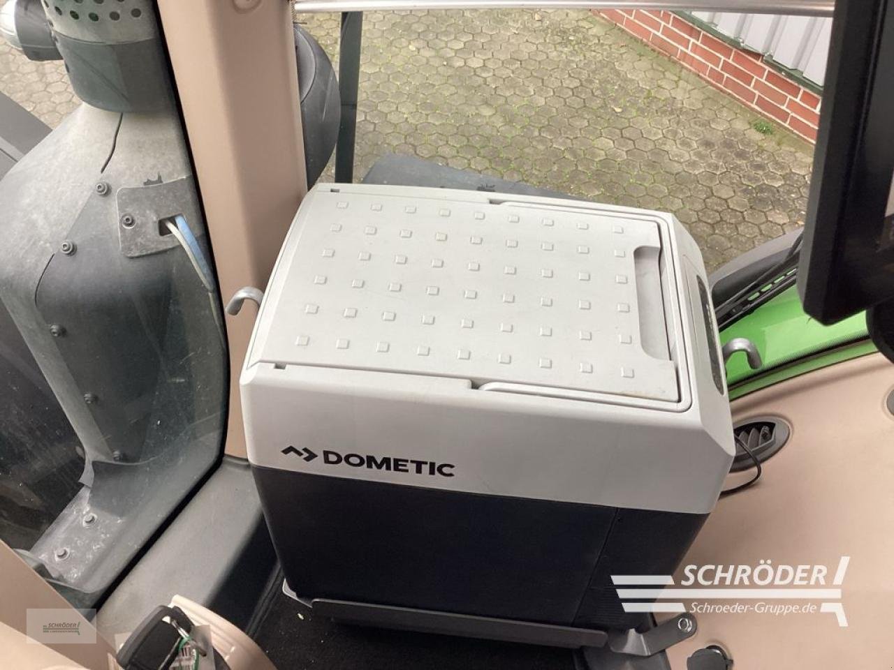 Traktor of the type Fendt 942 VARIO GEN7 PROFI PLUS, Neumaschine in Norden (Picture 2)