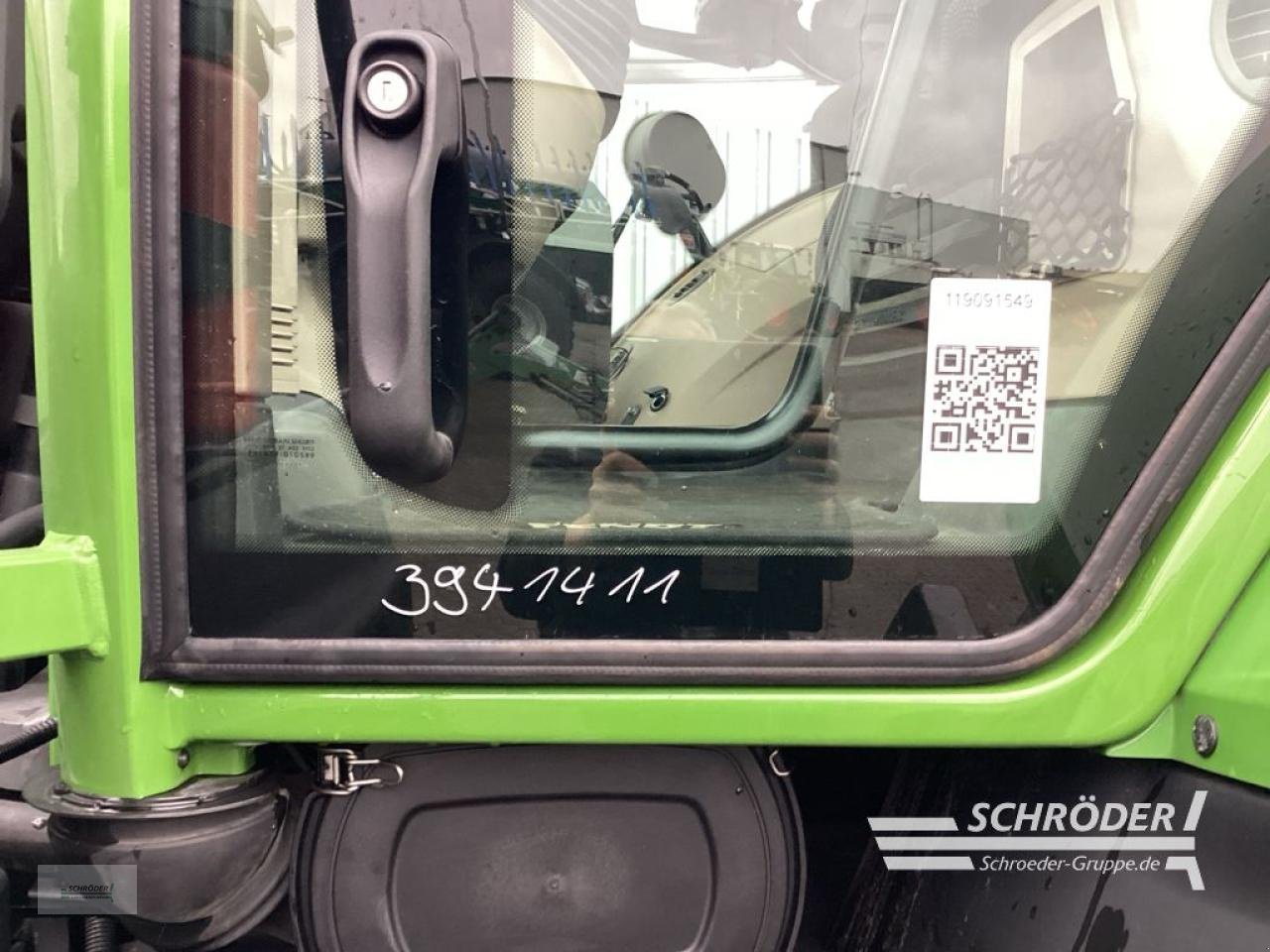 Traktor of the type Fendt 942 VARIO GEN7 PROFI PLUS, Neumaschine in Norden (Picture 5)