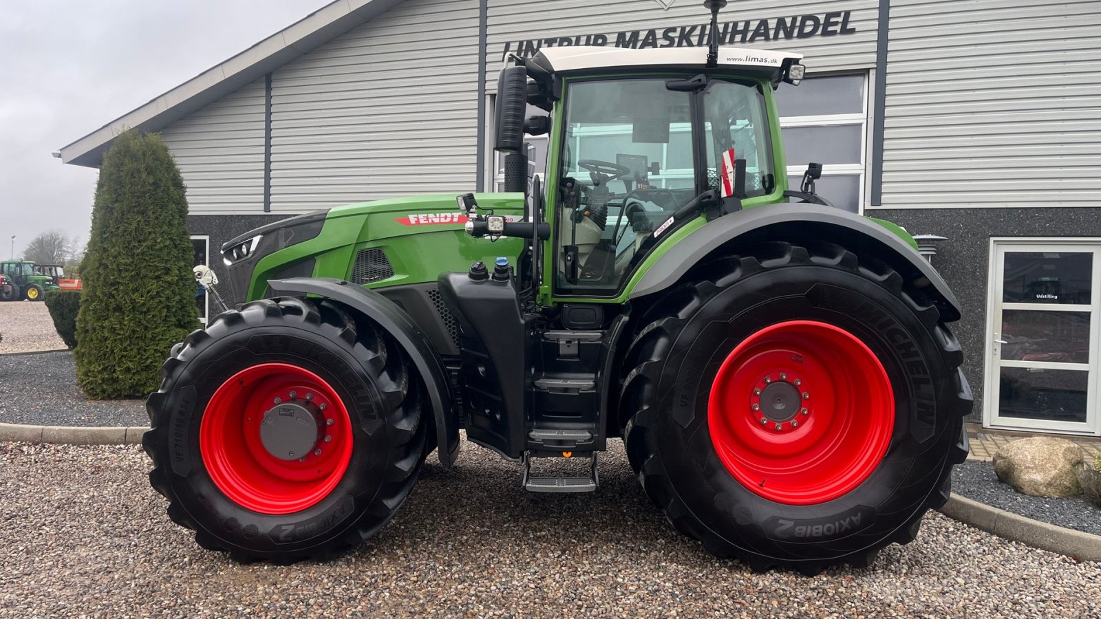Traktor del tipo Fendt 942 Vario Gen7 Profi+ Setting2 Med frontlift, Gebrauchtmaschine en Lintrup (Imagen 14)