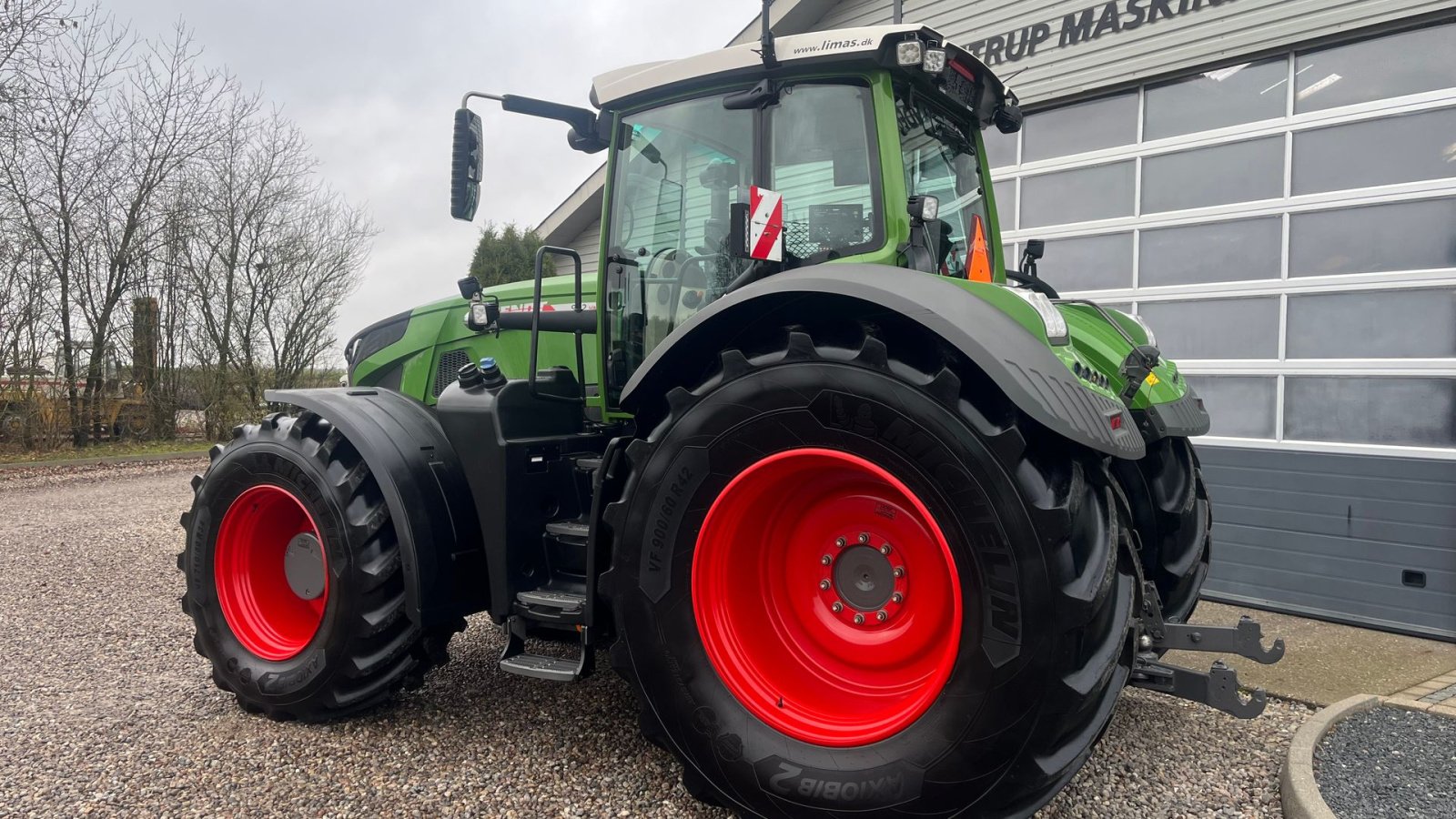 Traktor del tipo Fendt 942 Vario Gen7 Profi+ Setting2 Med frontlift, Gebrauchtmaschine en Lintrup (Imagen 3)