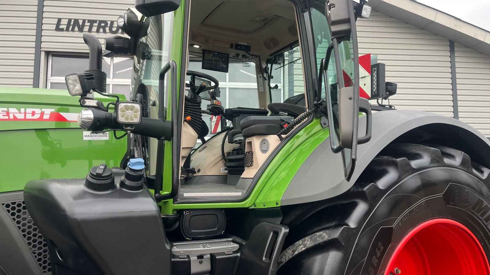 Traktor del tipo Fendt 942 Vario Gen7 Profi+ Setting2 Med frontlift, Gebrauchtmaschine en Lintrup (Imagen 7)