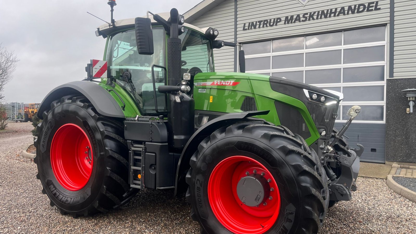 Traktor del tipo Fendt 942 Vario Gen7 Profi+ Setting2 Med frontlift, Gebrauchtmaschine en Lintrup (Imagen 19)