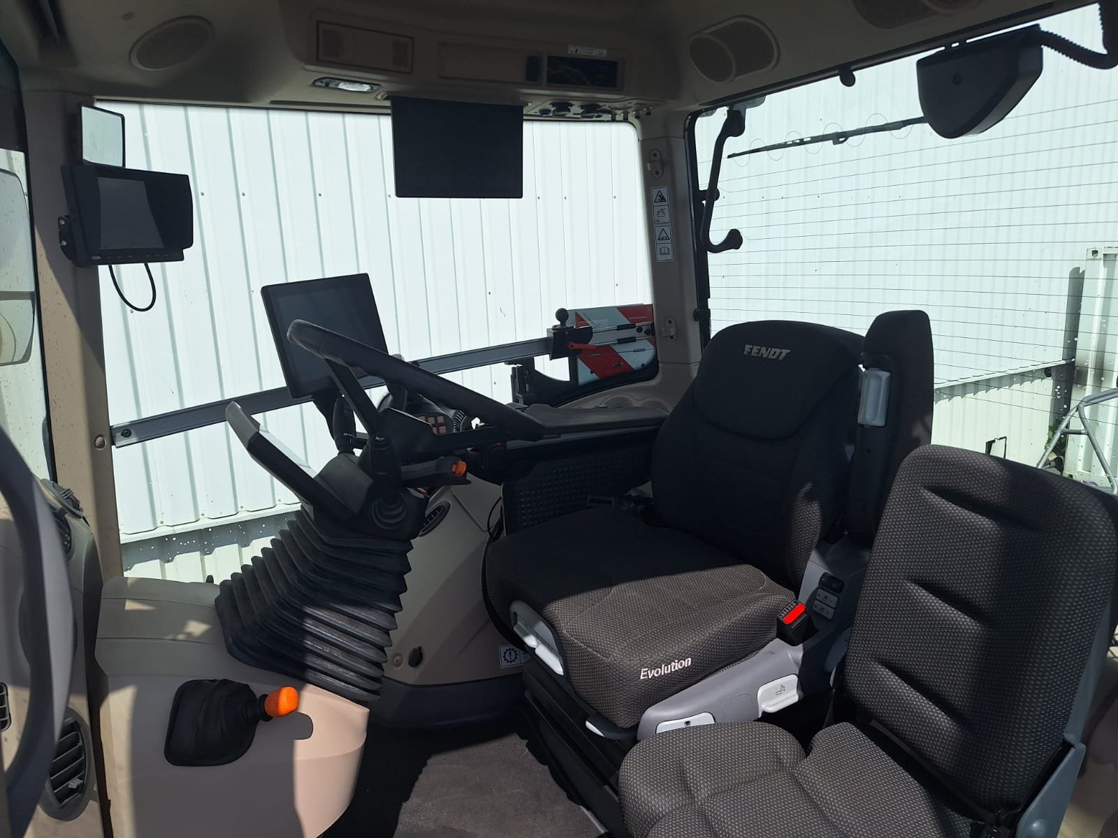 Traktor van het type Fendt 942 Vario Gen7 Profi+ Setting2, Gebrauchtmaschine in Holle- Grasdorf (Foto 15)