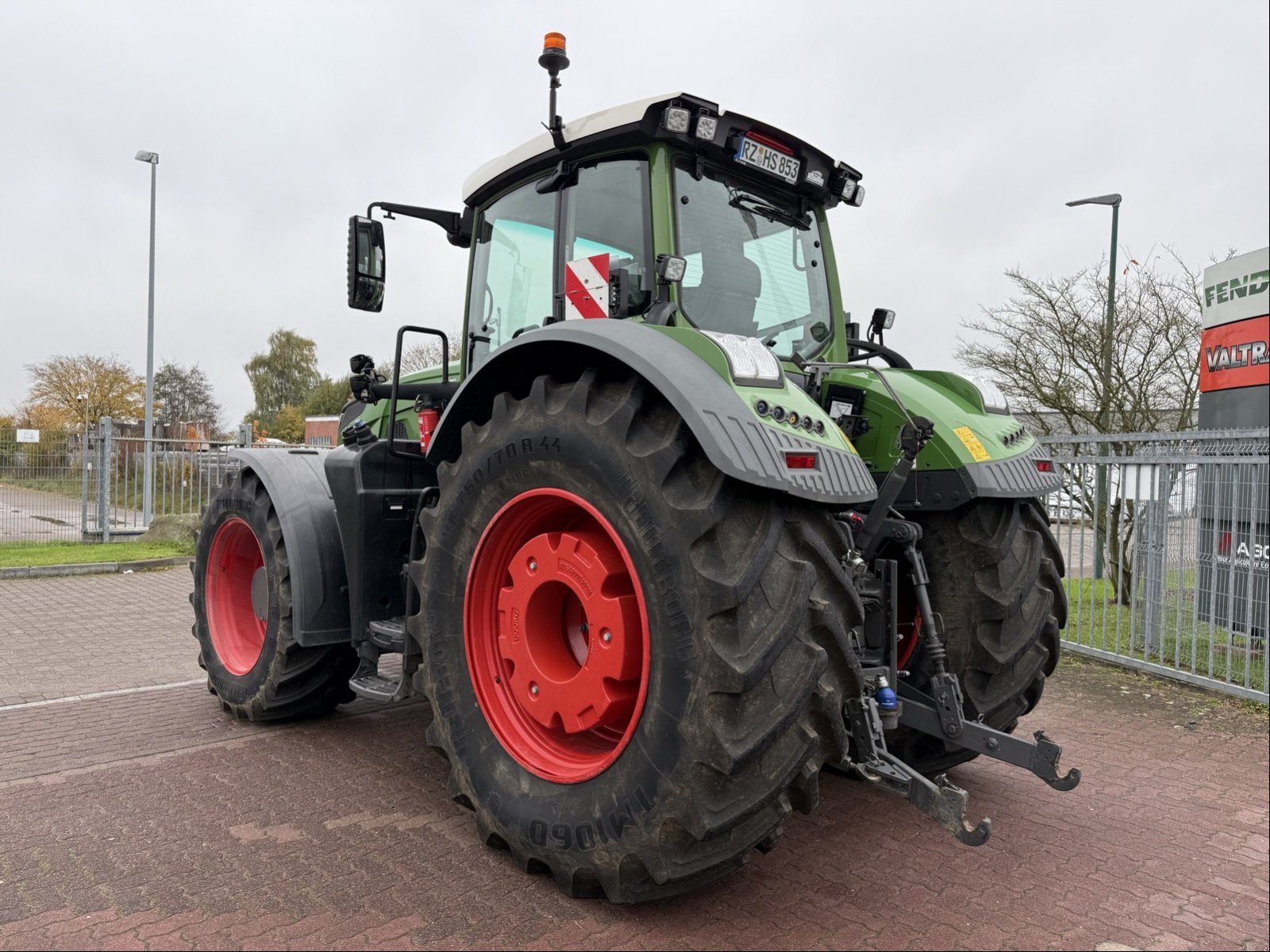 Traktor des Typs Fendt 942 Vario Gen7 ProfiPlus, Gebrauchtmaschine in Elmenhorst-Lanken (Bild 3)