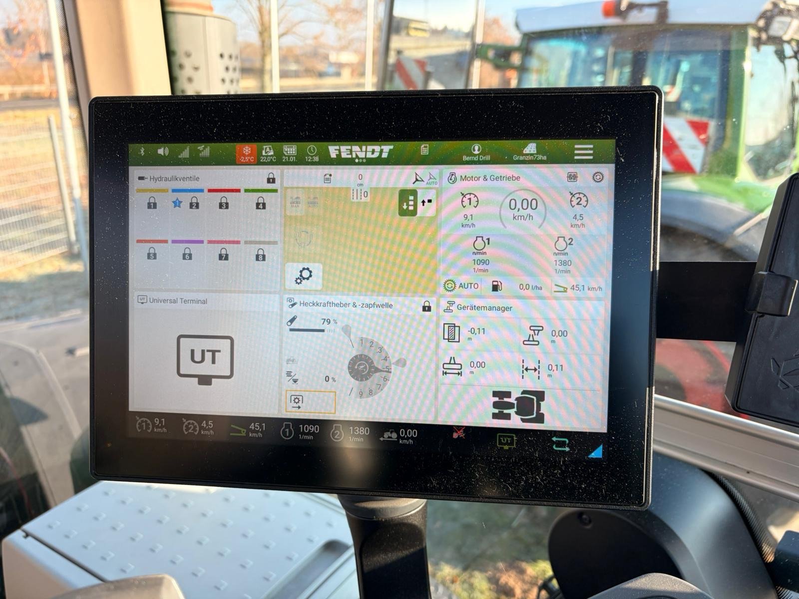 Traktor des Typs Fendt 942 Vario Gen7 ProfiPlus, Gebrauchtmaschine in Goldberg (Bild 8)