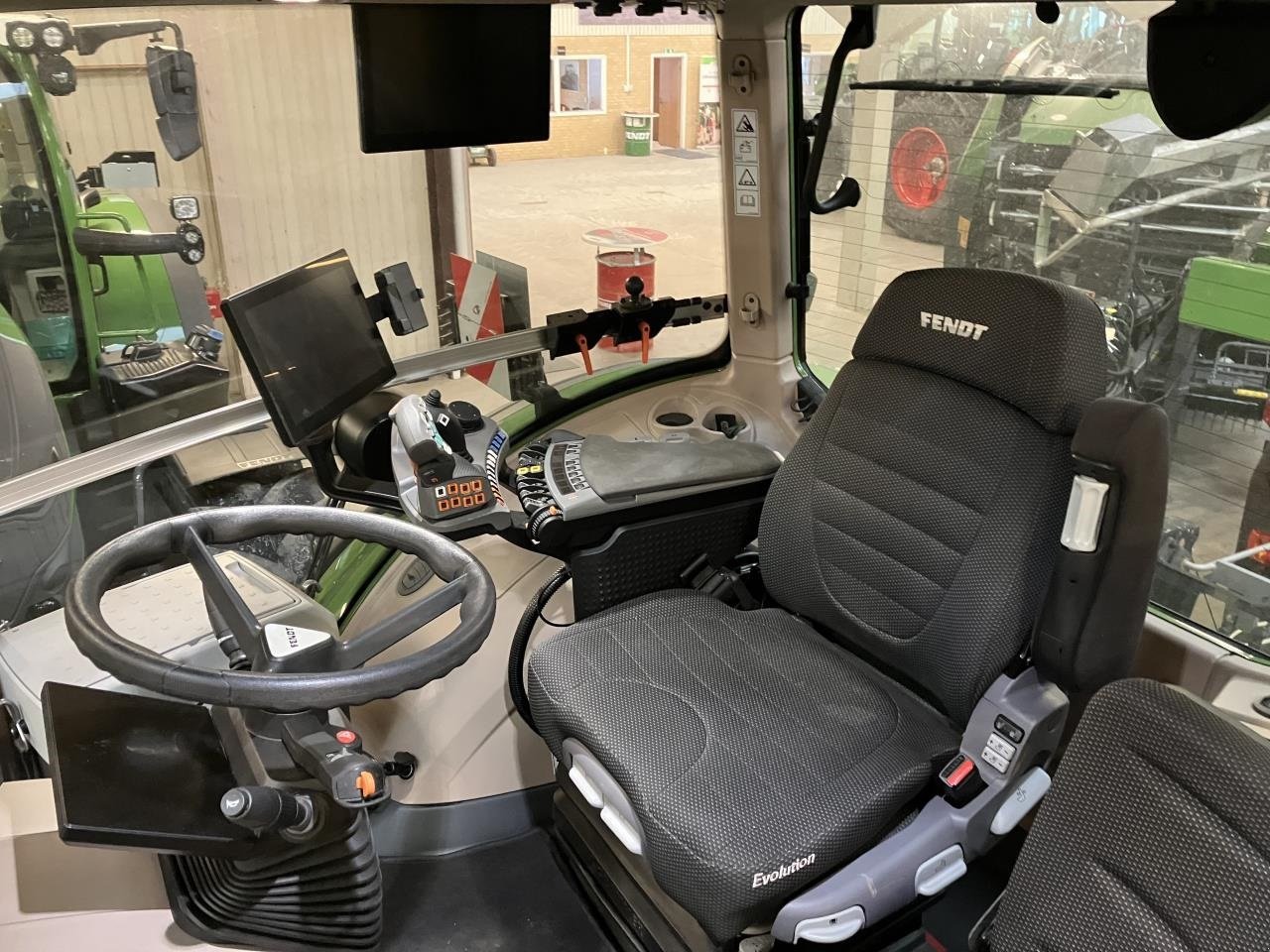 Traktor типа Fendt 942 VARIO GEN7, Gebrauchtmaschine в Randers SV (Фотография 3)