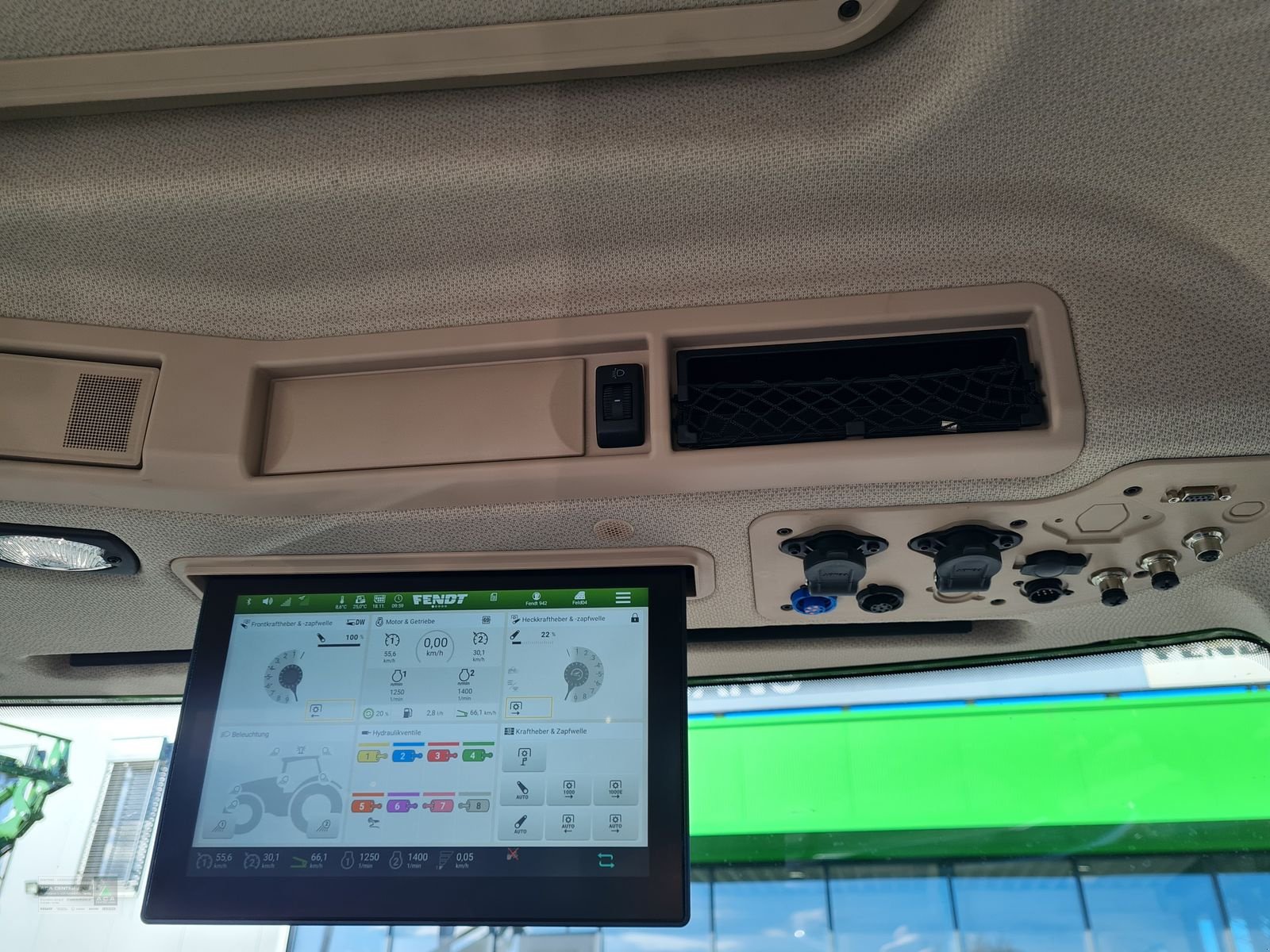 Traktor tipa Fendt 942 Vario Profi+ (MY21), Gebrauchtmaschine u Gerasdorf (Slika 20)