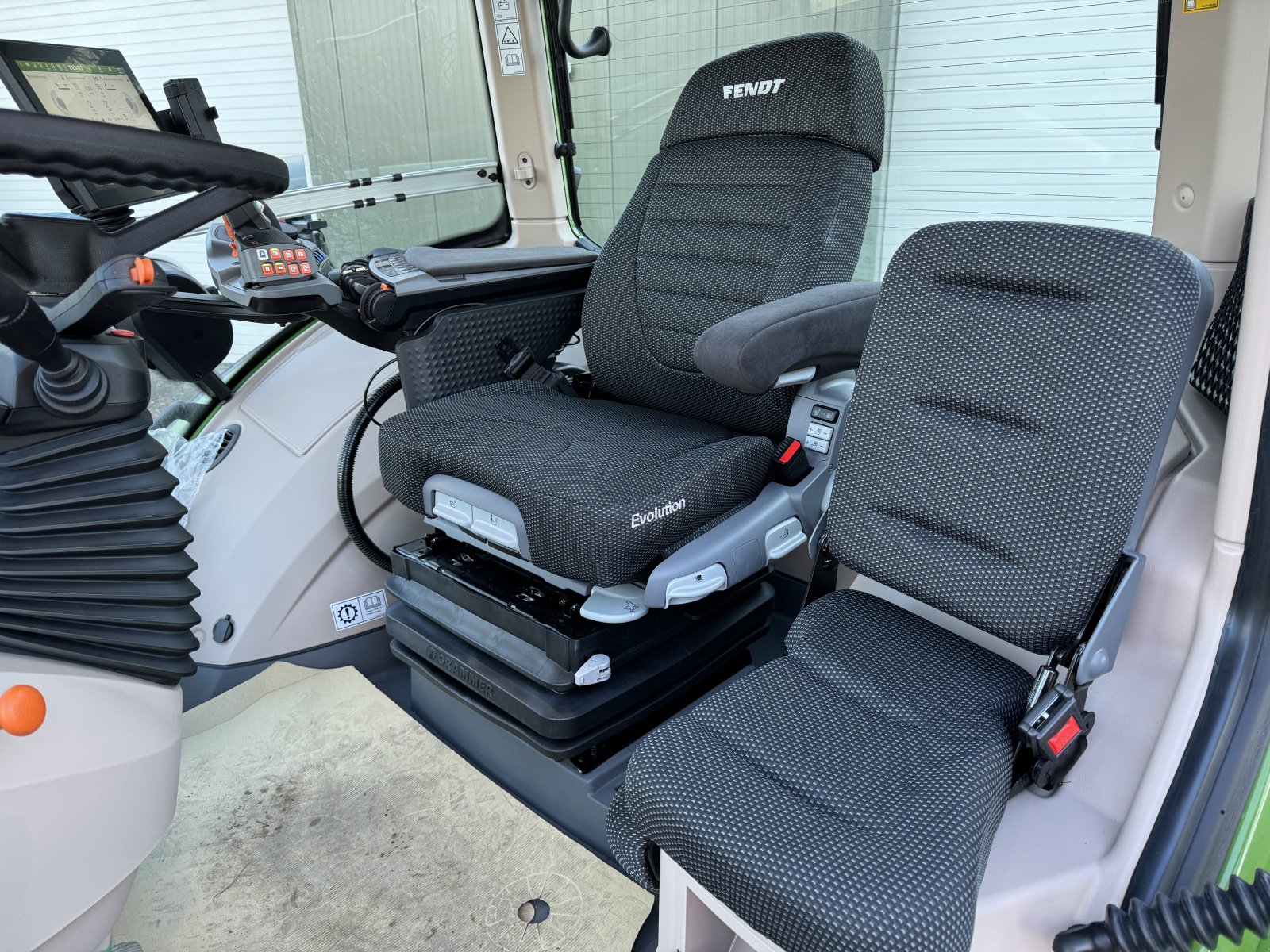 Traktor des Typs Fendt 942 Vario ProfiPlus, Neumaschine in Wintelre (Bild 11)