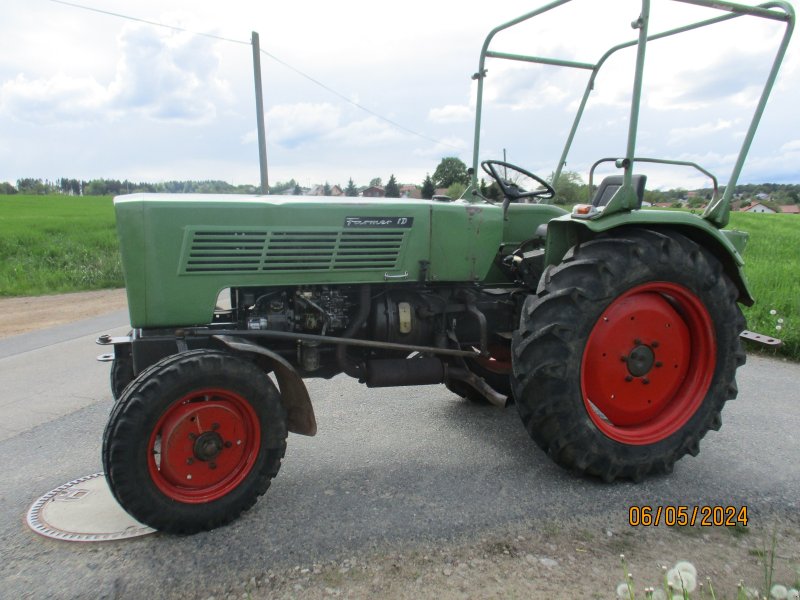 Traktor des Typs Fendt Farmer 1 D, Gebrauchtmaschine in Michelsneukirchen (Bild 1)