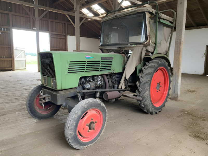 Traktor типа Fendt Farmer 1 E, Gebrauchtmaschine в Hunderdorf (Фотография 1)