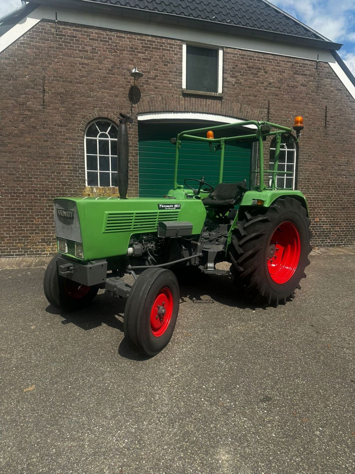 Traktor typu Fendt Farmer 102 S, Gebrauchtmaschine w zwolle (Zdjęcie 1)