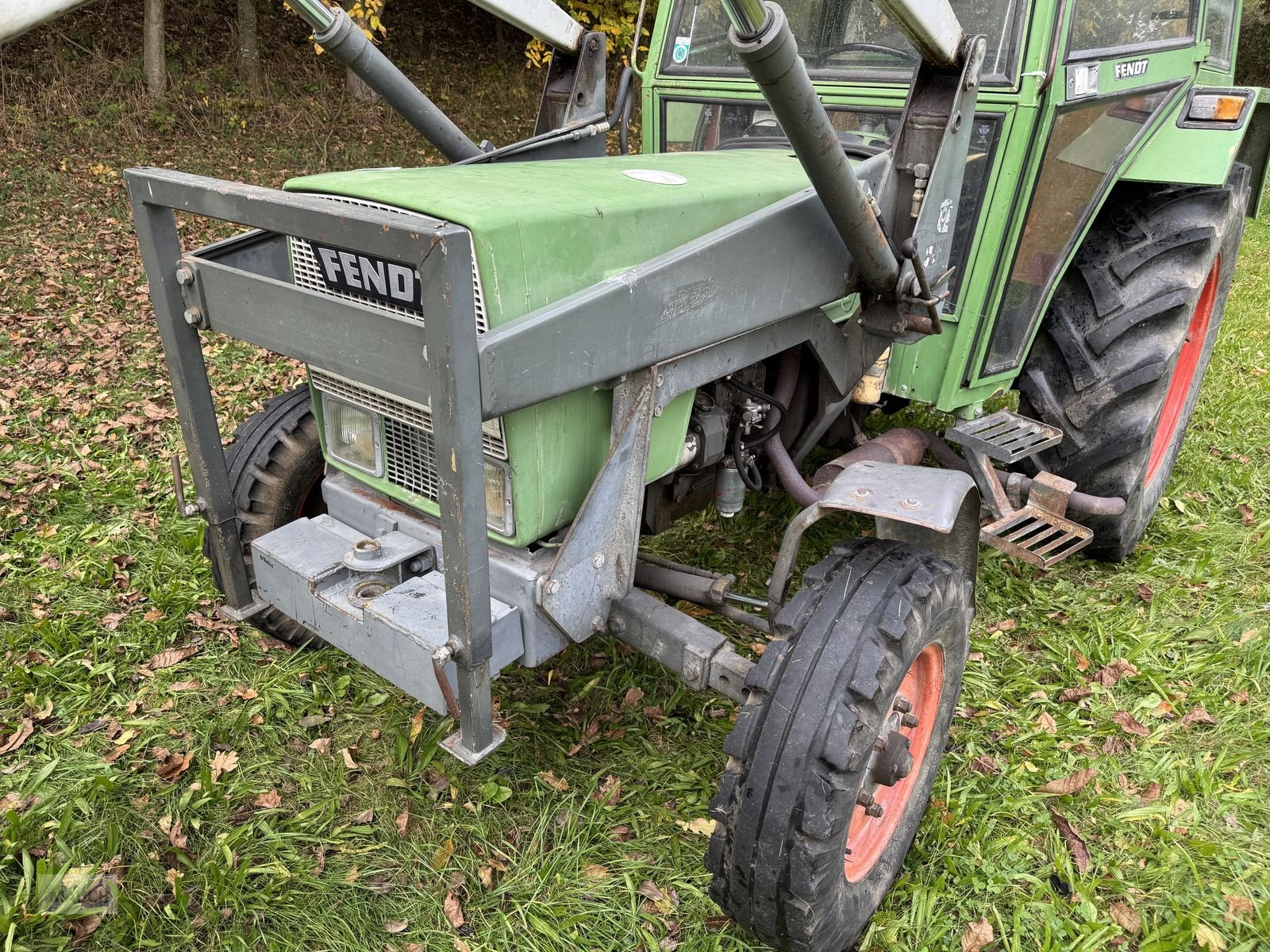 Traktor типа Fendt Farmer 103 LS, Gebrauchtmaschine в Burgkirchen (Фотография 3)