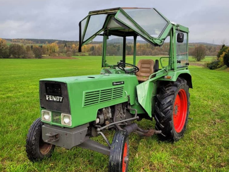 Traktor des Typs Fendt Farmer 103 S, Gebrauchtmaschine in Moosbach (Bild 1)